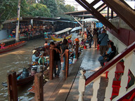 Schwimmender Markt in Damnoen Sudak